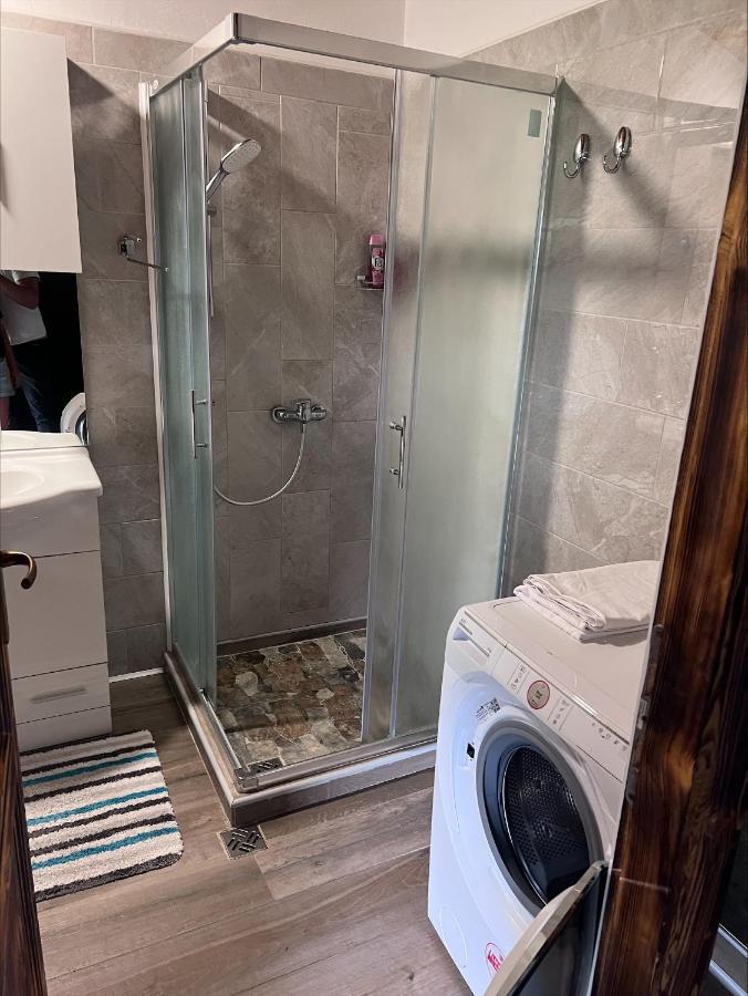 Domacija Paternoster Hotel Litija Buitenkant foto